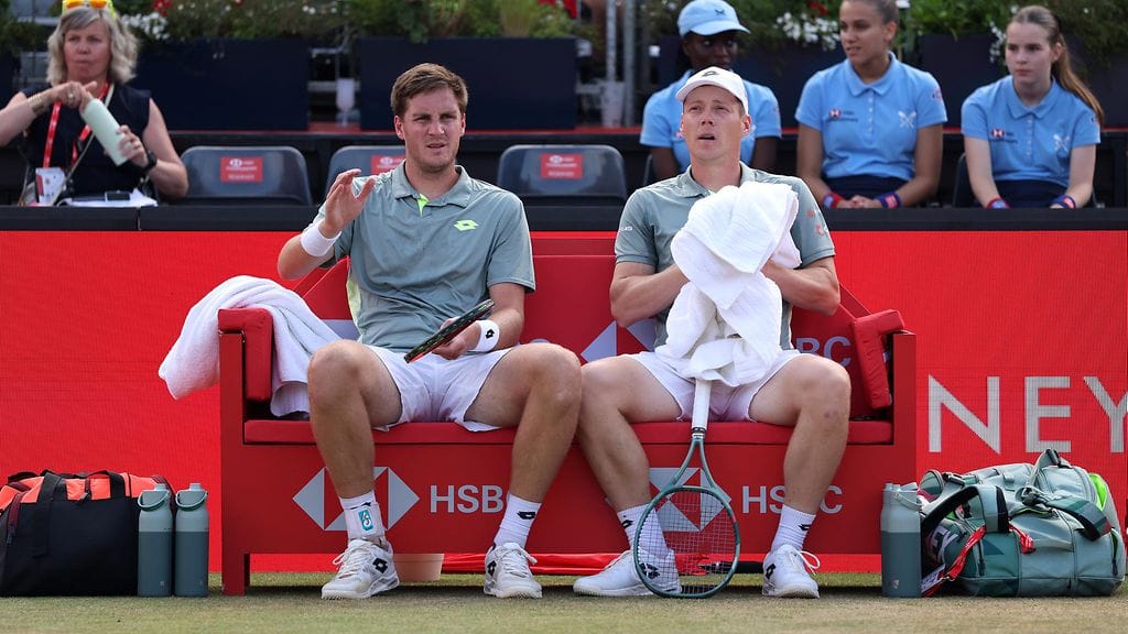 Henry Patten ja Harri Heliövaara ovat edenneet Wimbledonin turnauksessa puolivälieriin.
