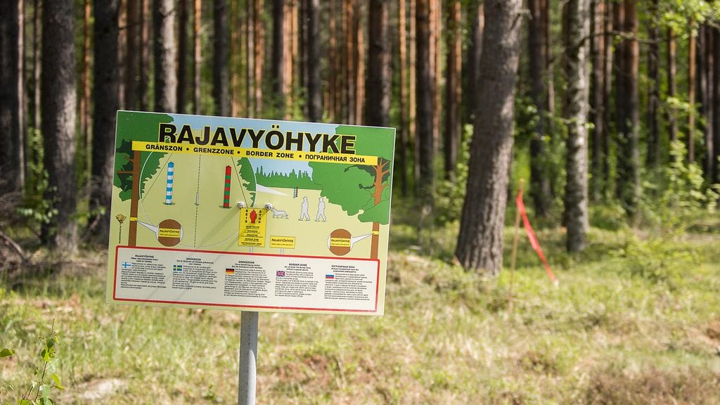 Turvapaikkaa hakenut ihminen tuli luvatta rajan yli Kuusamossa. Kuvituskuva.