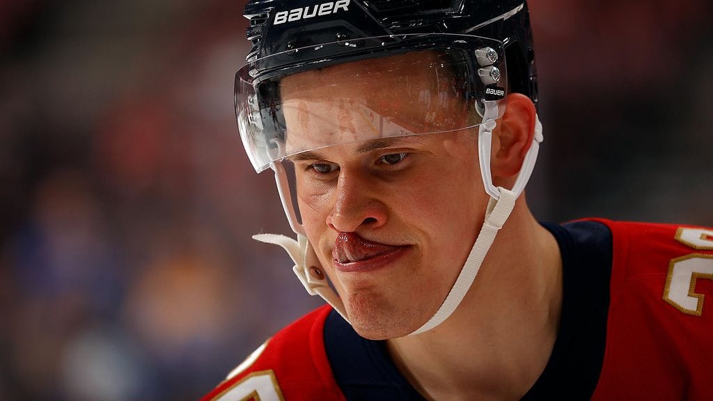 Florida Panthers on Jesse Puljujärven tähänastisen NHL-uran viimeisin seura. Hän pelasi Panthersissa vain viisi NHL-ottelua viettäen loppukauden sen farmijoukkueessa Charlotte Checkersissä.