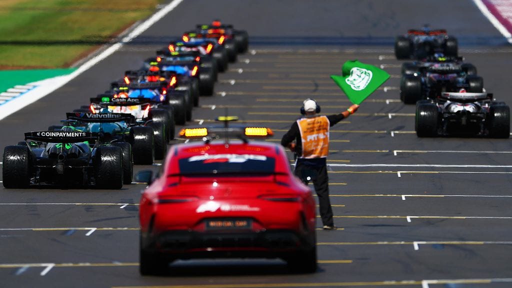 F1-kauden edellinen kisa ajettiin Silverstonen radalla.