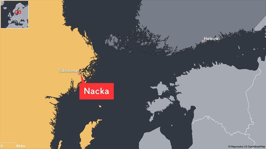 Lautalla on ruotsalaislehti Expressenin tietojen mukaan 150 henkilöä, joista noin 15 on loukkaantunut.