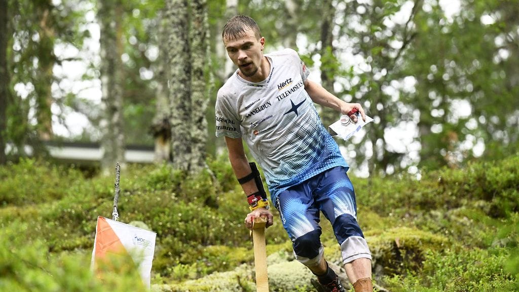 Miika Kirmula vauhdissa MM-keskimatkalla Kuopiossa.