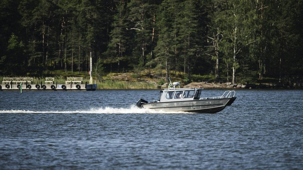 Jos näet jonkun varastamassa venettä, soita yleiseen hätänumeroon 112.