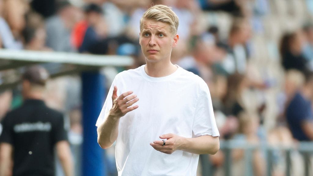 HJK:n päävalmentaja Miika Nuutinen.