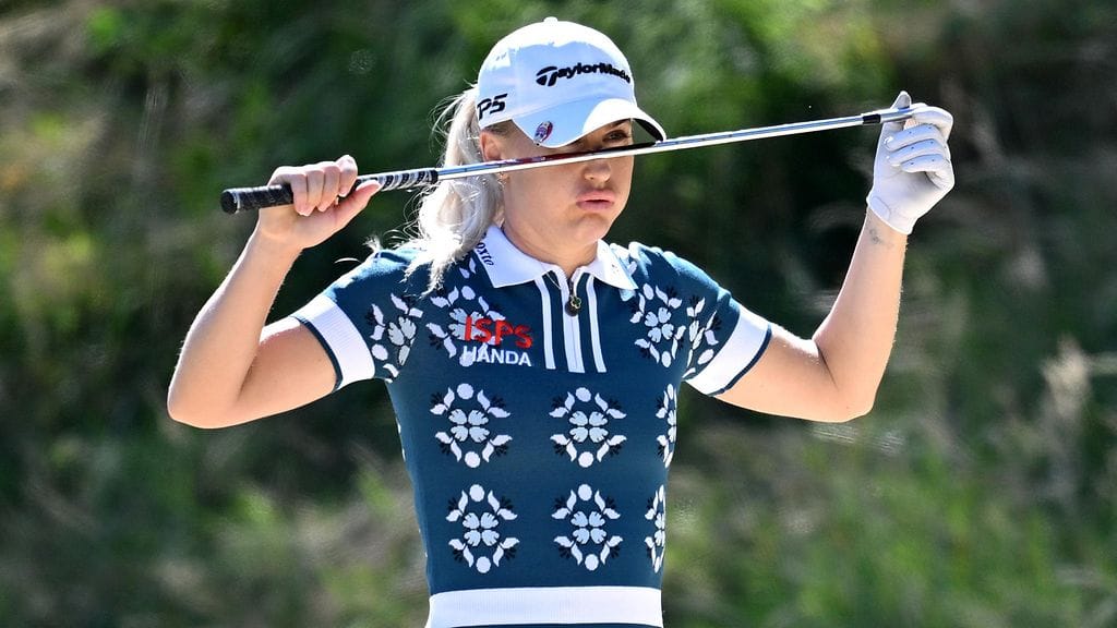 Charley Hull oli silminnähden huonovointinen arvoturnauksessa Ranskassa torstaina.