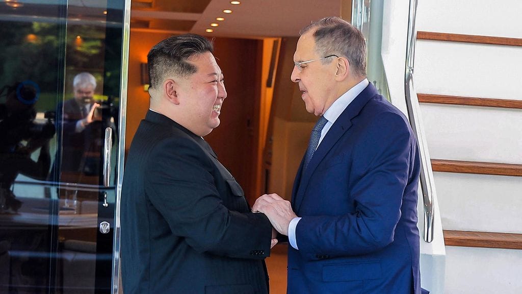 Venäjän ulkoministeri Sergei Lavrov on kolmipäiväisellä vierailulla Pohjois-Koreassa.