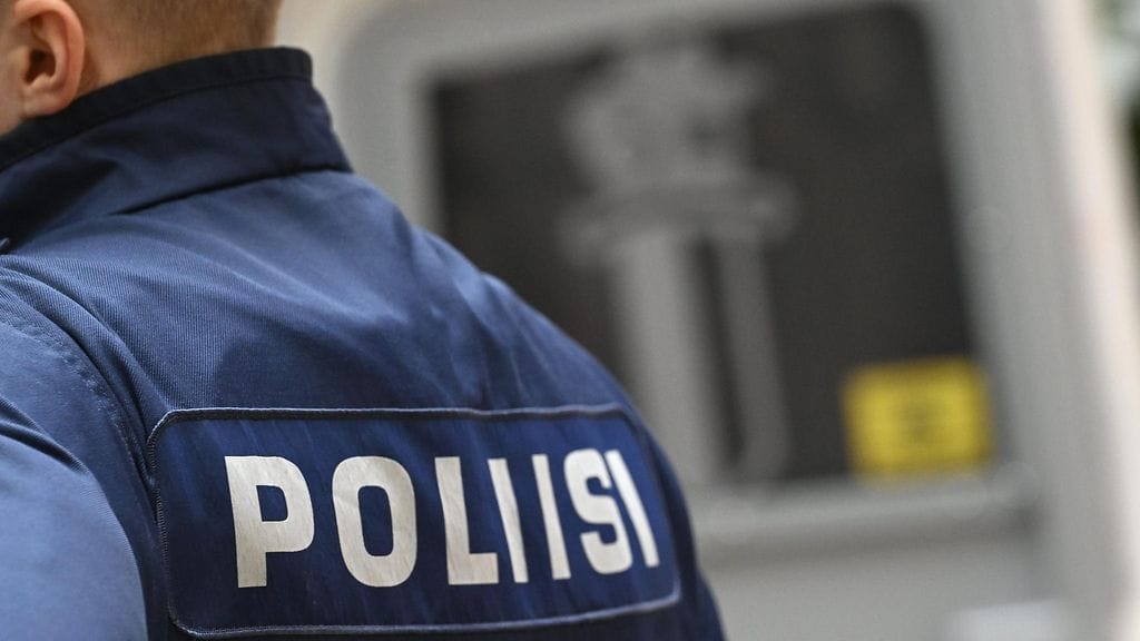 Poliisi muistuttaa, että rikosoikeudellinen vastuu ei katoa nuoruuden vuoksi ja nimet kaivetaan esille.