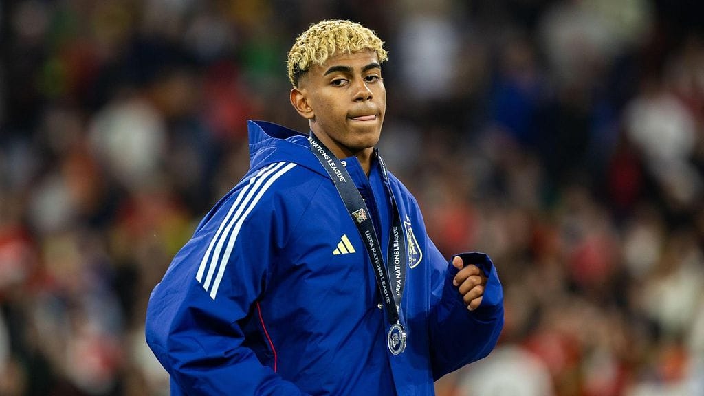 Barcelonan ja Espanjan maajoukkueen Lamine Yamalia uhkaa oikeudelliset seuraukset 18-vuotissyntymäpäivistään.