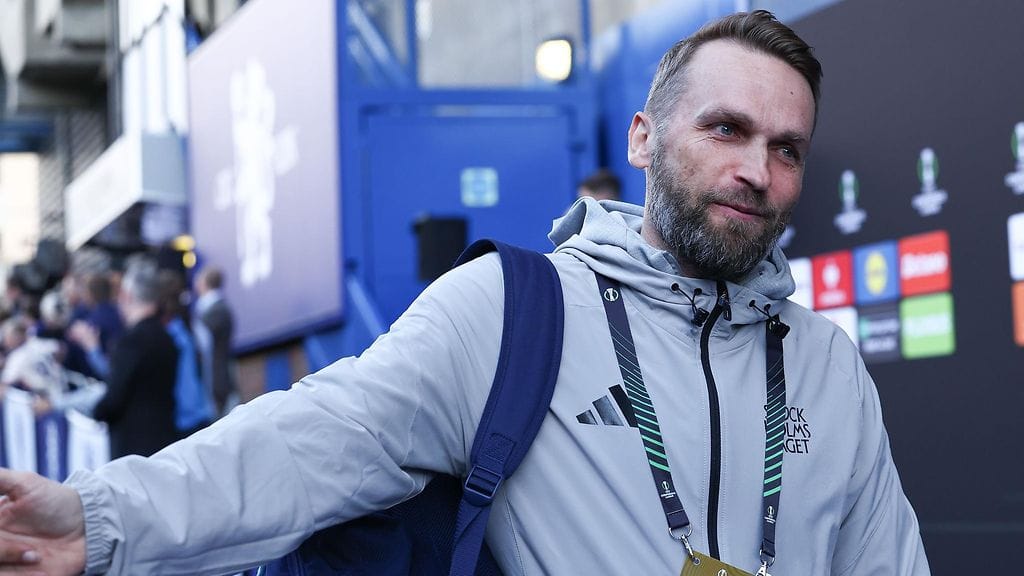 Jani Honkavaaran tilanne Djurgårdenissä on käynyt tukalaksi.