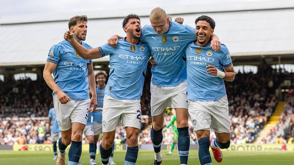 Manchester City solmi miljardin punnan arvoisen pelipaitasopimuksen Puman kanssa.