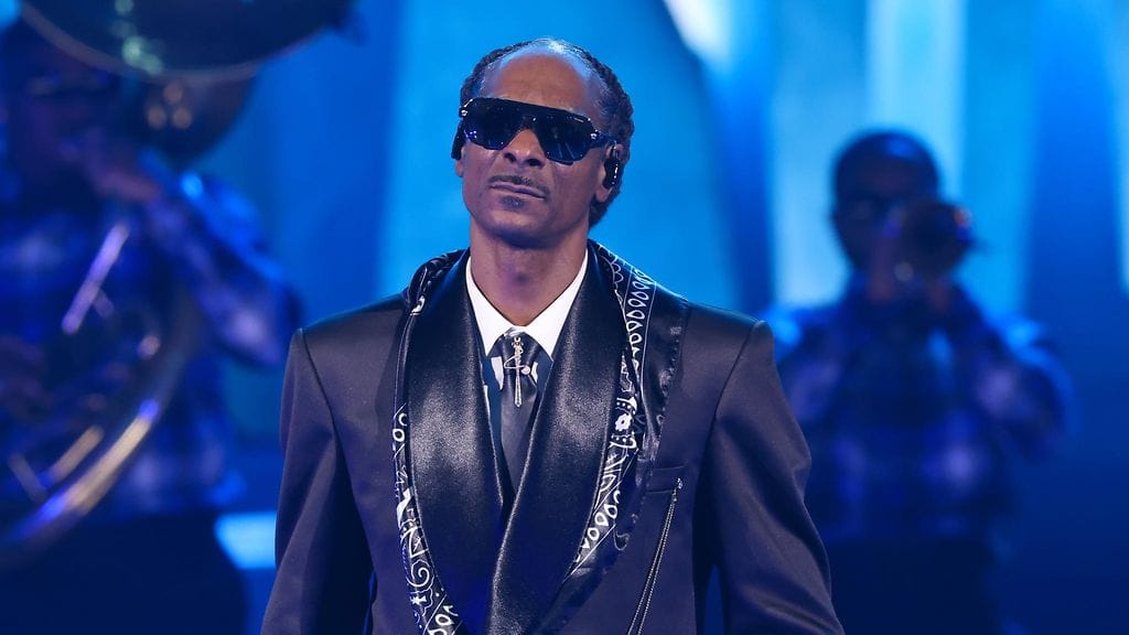 Hip hop -legenda Snoop Dogg on Englannin Mestaruussarjassa pelaavan Swansea Cityn uusi osaomistaja.