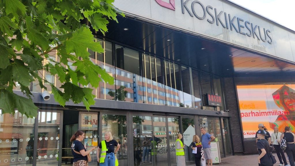 Kuva Koskikeskuksen kauppakeskukselta suunnuntaina.