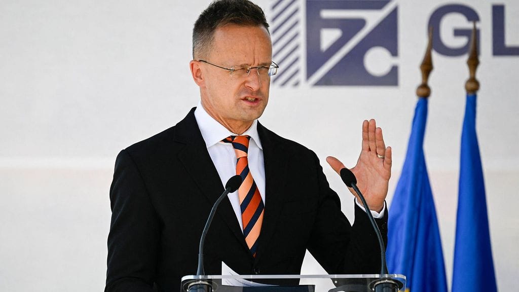 Asiasta kertoo Unkarin ulkoministeri Peter Szijjarto.