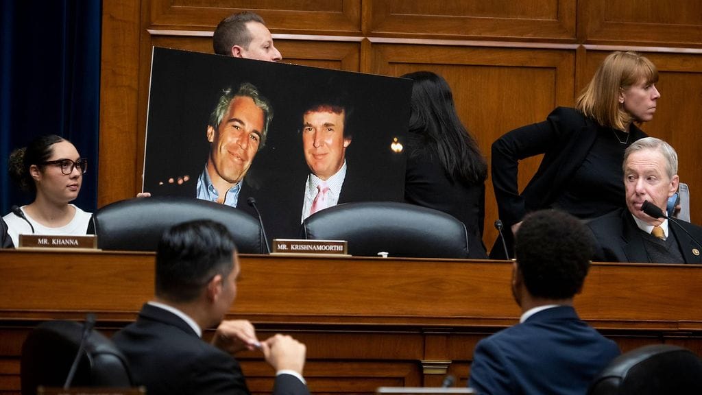 AOP 2207-Jeffrey Epstein ja Donald Trump