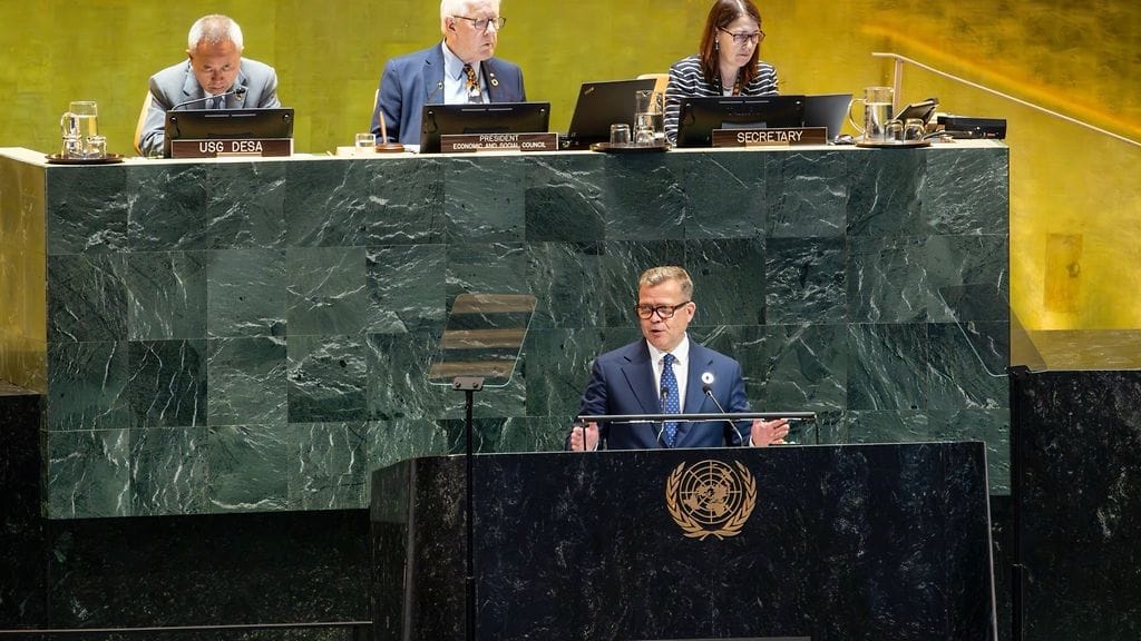 Pääministeri Petteri Orpo piti avauspuheenvuoron YK:n korkean tason kestävän kehityksen arviointi- ja seurantakokouksessa New Yorkissa maanantaina.