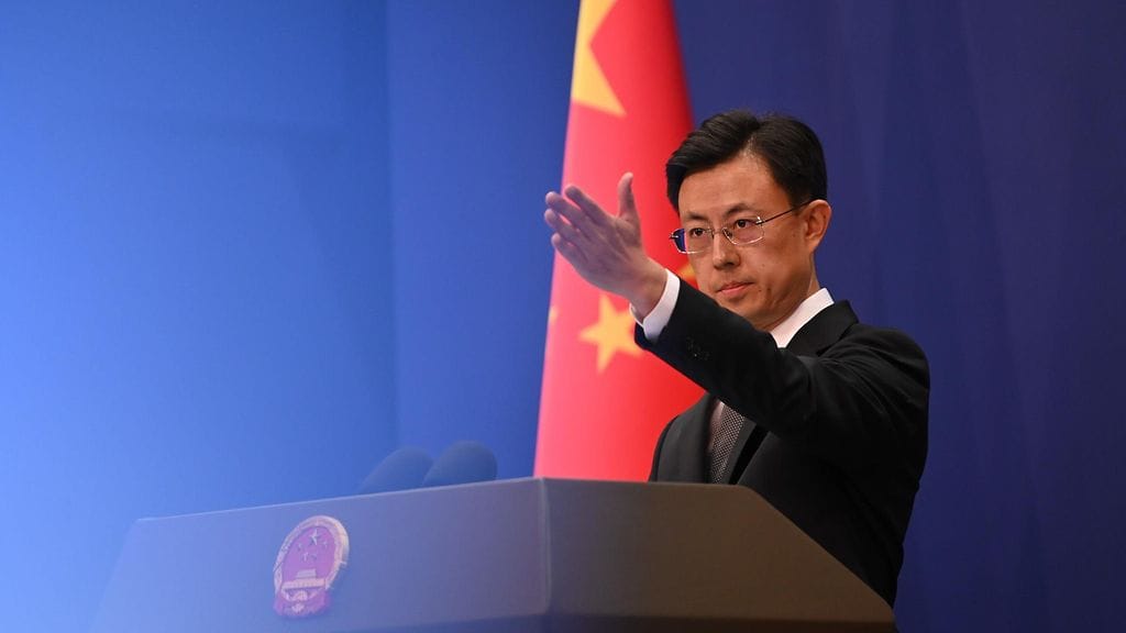 Kiina kertoo haluavansa vahvistaa yhteistyötä Yhdysvaltojen kanssa. Kiinan ulkoministeriön tiedottajan Guo Jiakun kuvattuna Kiinan Pekingissä kesäkuussa 2025.