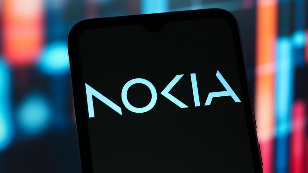 Nokia sai jättisijoituksen.