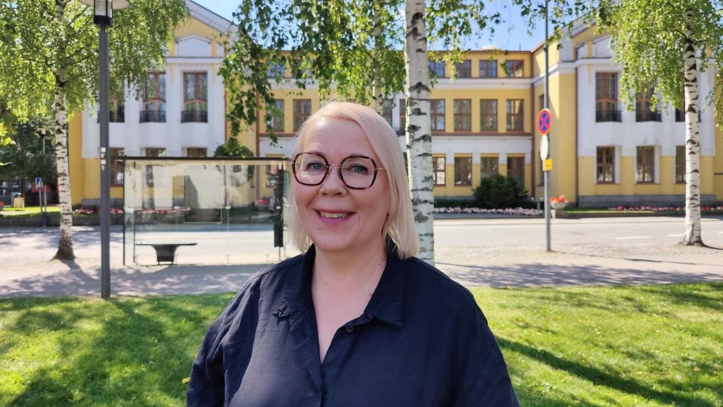 Mikkelin kaupungin kansainvälisten palveluiden päällikkö Riikka Hälikkä arvioi kaupungin kansainvälistyvän Nato-joukkojen myötä.