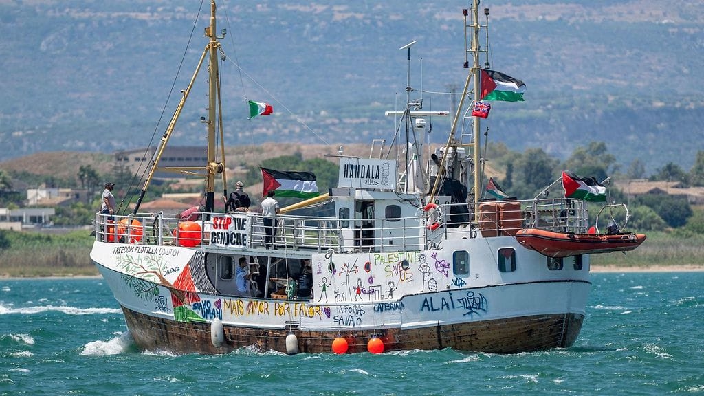 Freedom Flotilla -aktivistiryhmän Handala-alus lähti matkaan Italian Syrakusasta 13. heinäkuuta 2025.