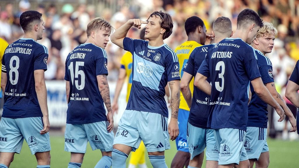 Kai Meriluoto teki HJK:n neljännen maalin.