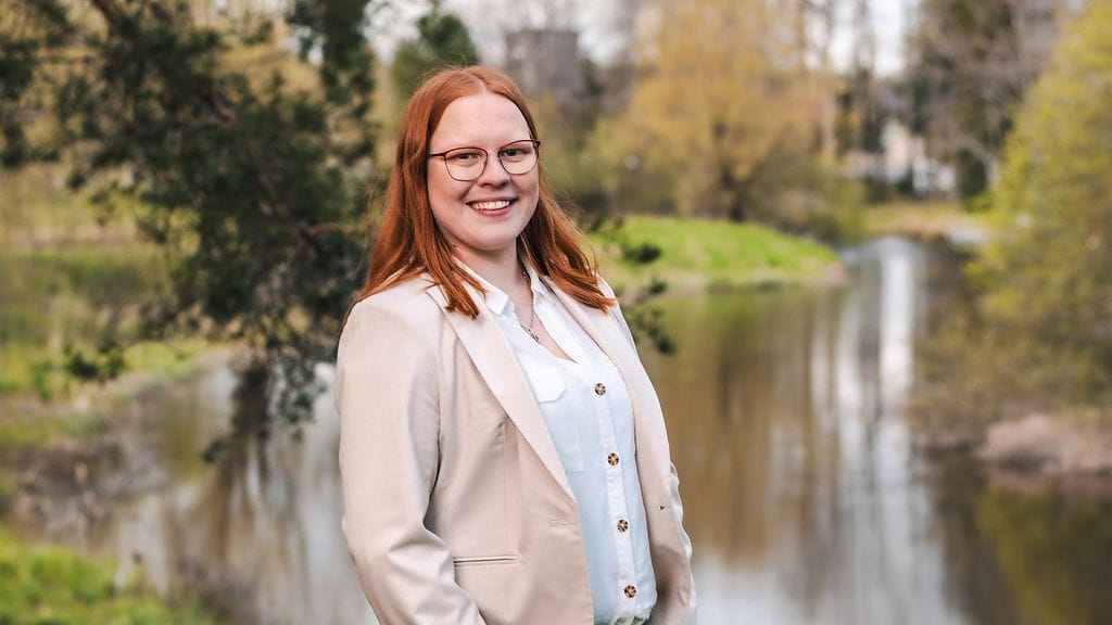 72b3f987-2911-49f1-83f5-94337a677bfb