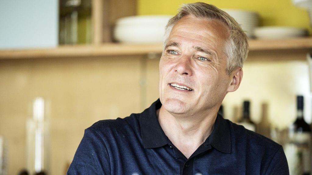 Opetusministeri Anders Adlercreutzin mukaan jos opiskelija tietyn ajan sisällä toteaisi alavalinnan menneen metsään, hän voisi luopua paikasta ja saada ensikertalaisuuden takaisin.