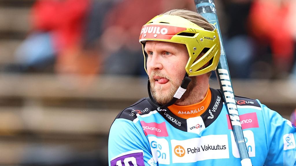 Roope Korhonen lyö joukkuekavereitaan kotiin vielä yhden kauden ajan.