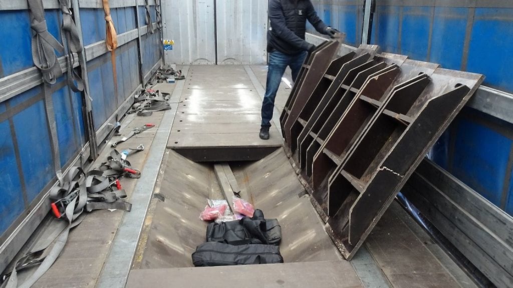 Kokaiini salakuljetettiin Suomeen rekassa.