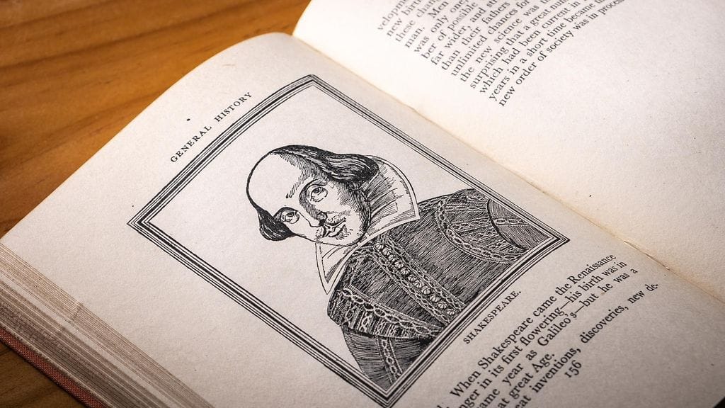 shutterstock_2395167001