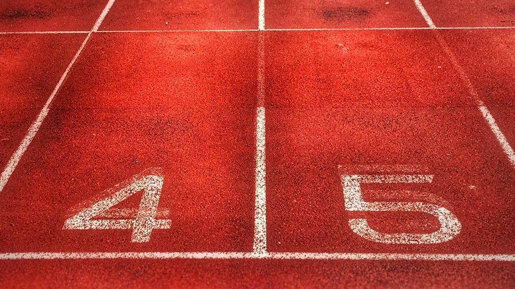 Yleisurheilla voi iästä riippumatta.