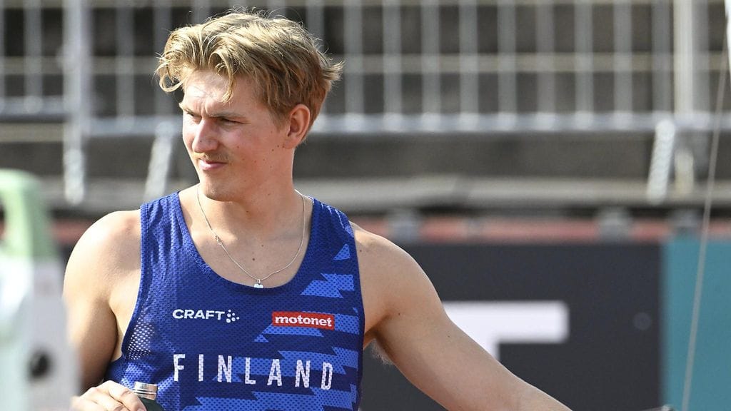 Topi Parviainen heitti nuorten EM-finaaliin.