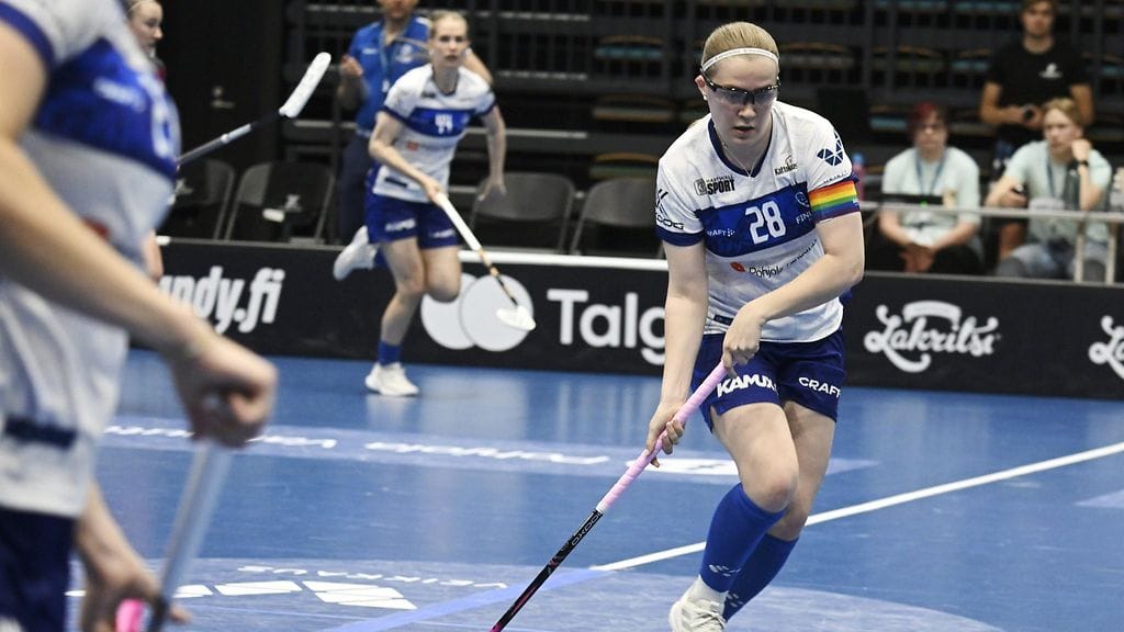 Suomelle maalin tehnyt Veera Kauppi arkistokuvassa kesäkuulta.