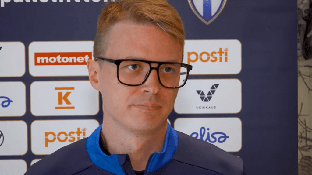 Jonne Kunnas hyppää ensi kaudella HJK:n naisten liigajoukkueen peräsimeen.