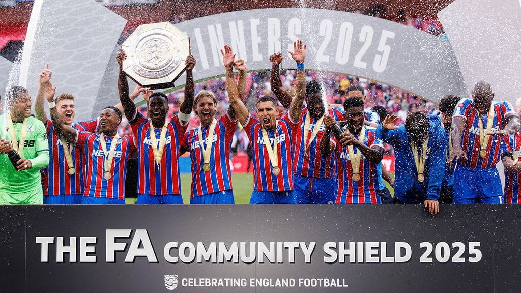 Crystal Palace juhli viikonloppuna Community Shieldin voittoa Liverpoolia vastaan.