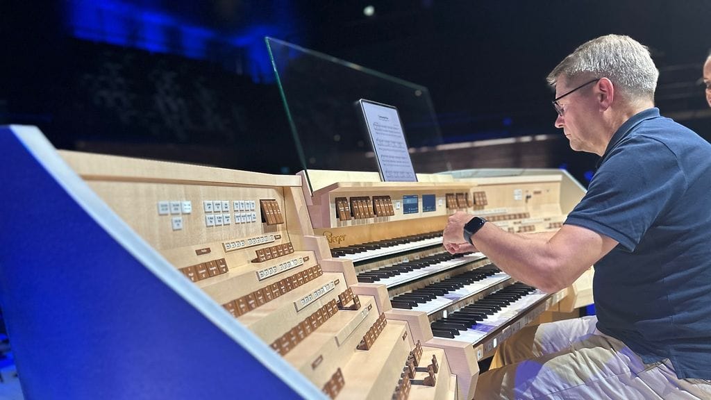 Pekka Suikkanen urkuri