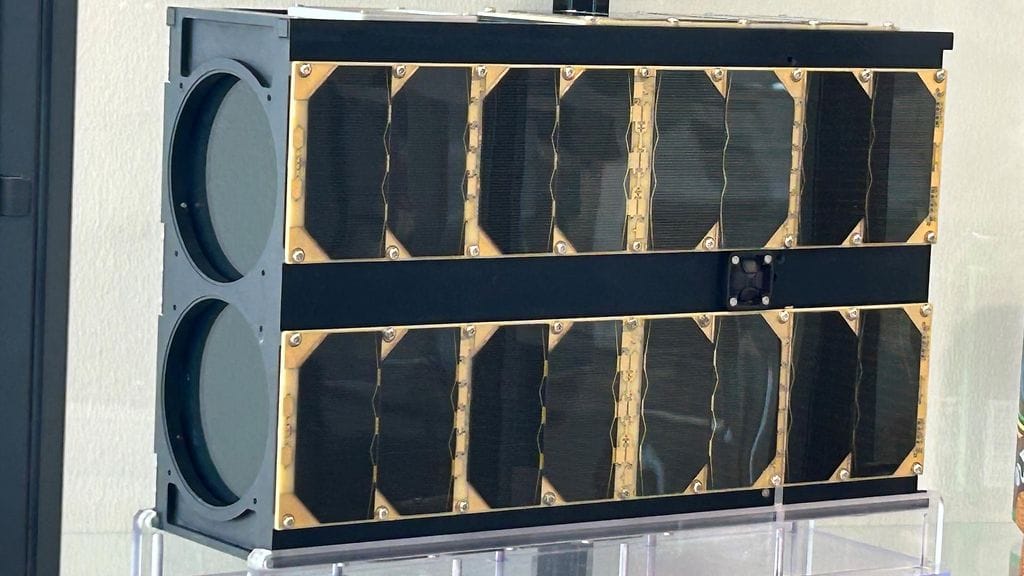 Kuva Space, mikrosatelliitti