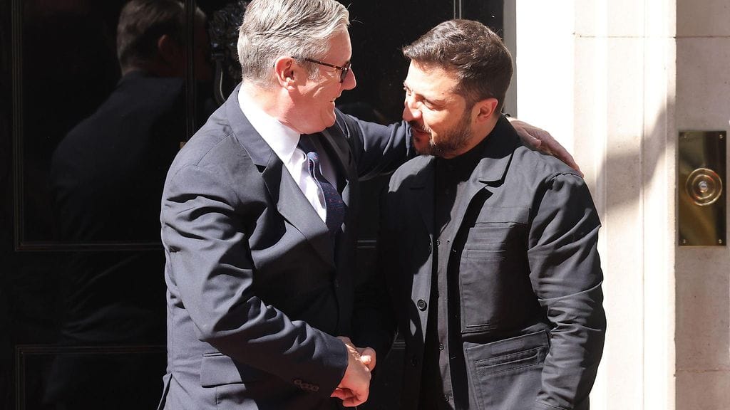 Britannian pääministeri Keir Starmer ja Ukrainan presidentti Volodymyr Zelenskyi.