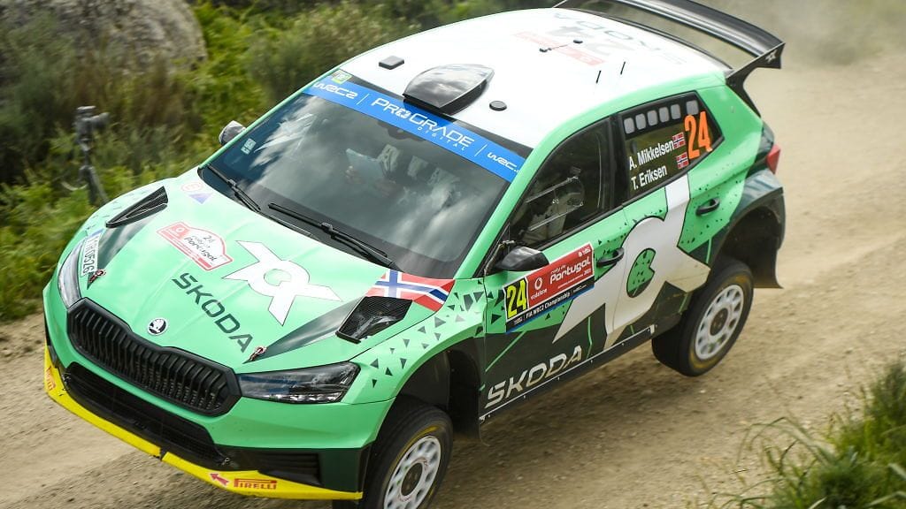 Andreas Mikkelsenillä on pitkä historia Skodalla.