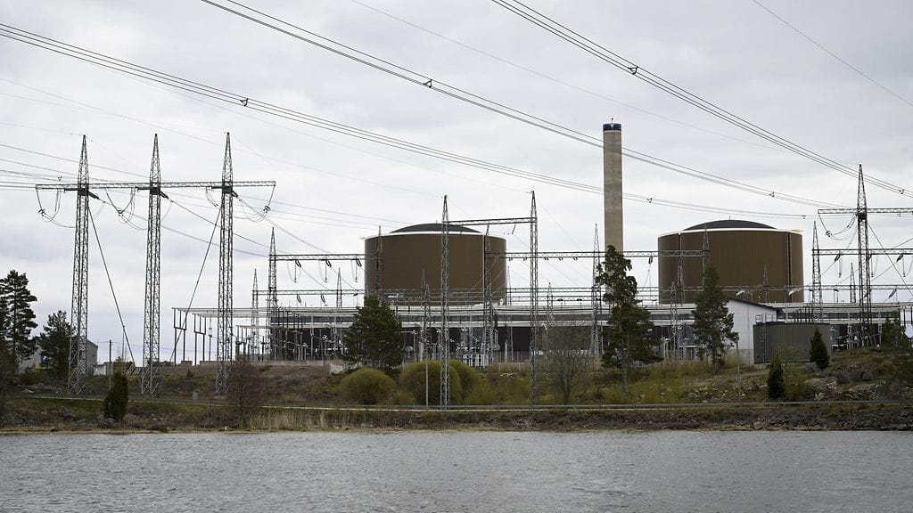 Loviisan ydinvoimalan vuosihuolto työllistää yli 1 400 ihmistä.