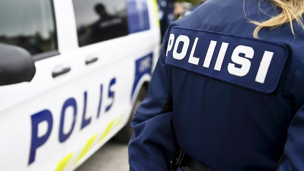 Poliisi takavarikoi 750 kiloa räjähdysainetta.