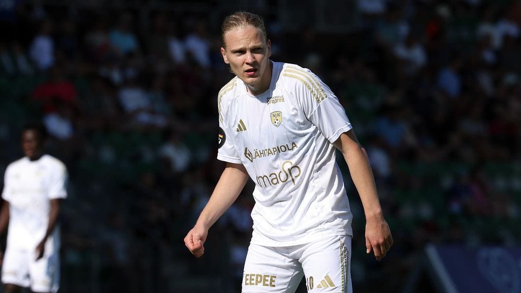 Kasper Paananen on iskenyt tällä kaudella jo 12 maalia ja syöttänyt yhden.