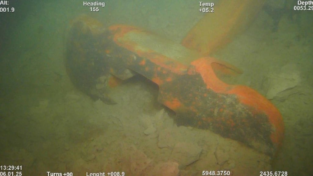 Eagle S ankkuri merenpohjassa