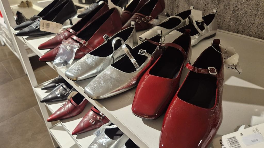 Moni myöntää, että on käyttänyt vääränkokoisia kenkiä.