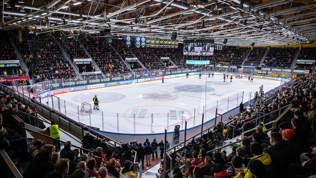 Jääkiekon SM-liiga pelataan kaudella 2026–27 nelinkertaisena sarjana.