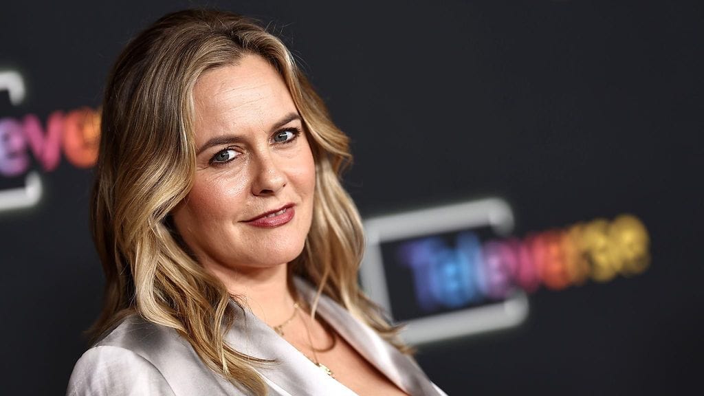 Alicia Silverstone tekee paluuta Hollywoodin parrasvaloihin