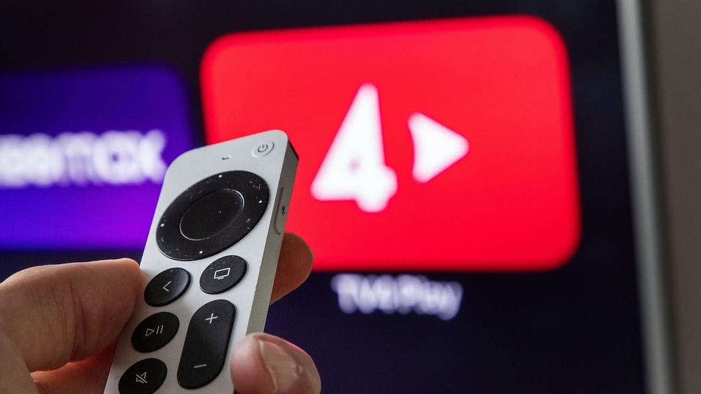 TV4-kanavan painopiste siirtyy ensi vuoden alussa TV4 Play -suoratoistopalveluun. Kuvassa TV4:n logo.
