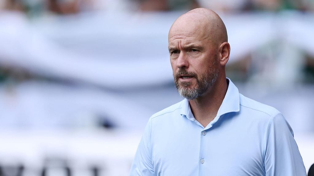 Erik ten Hag kommentoi Bayer Leverkusen -potkujaan.