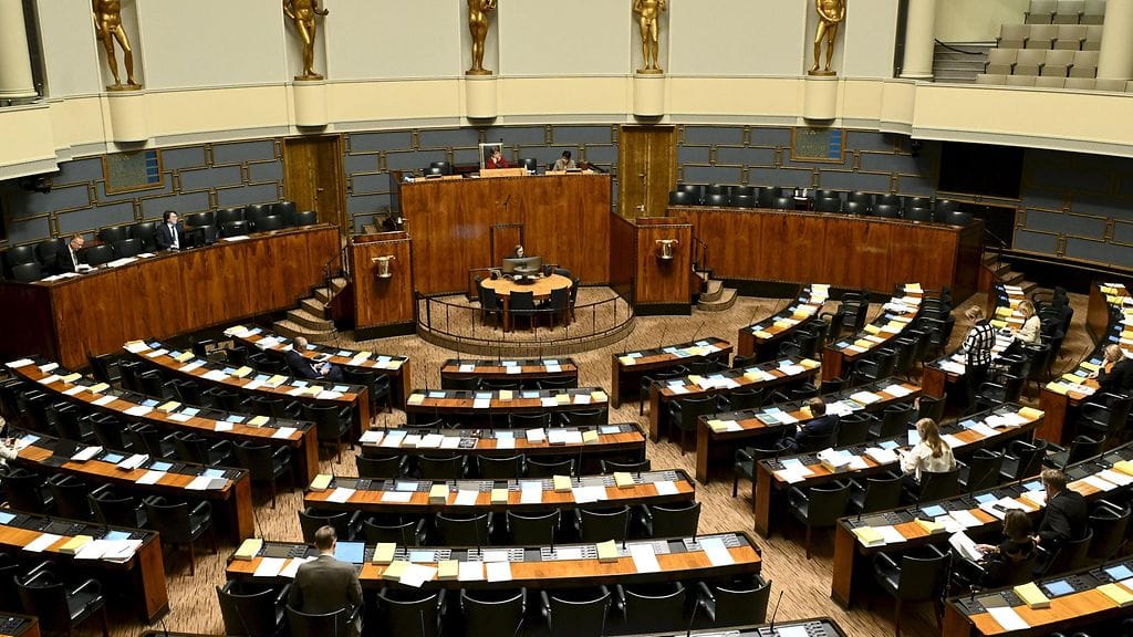 Kansanedustajien palkkiota on viimeksi korotettu keväällä 2023 vaalikauden vaihtuessa.