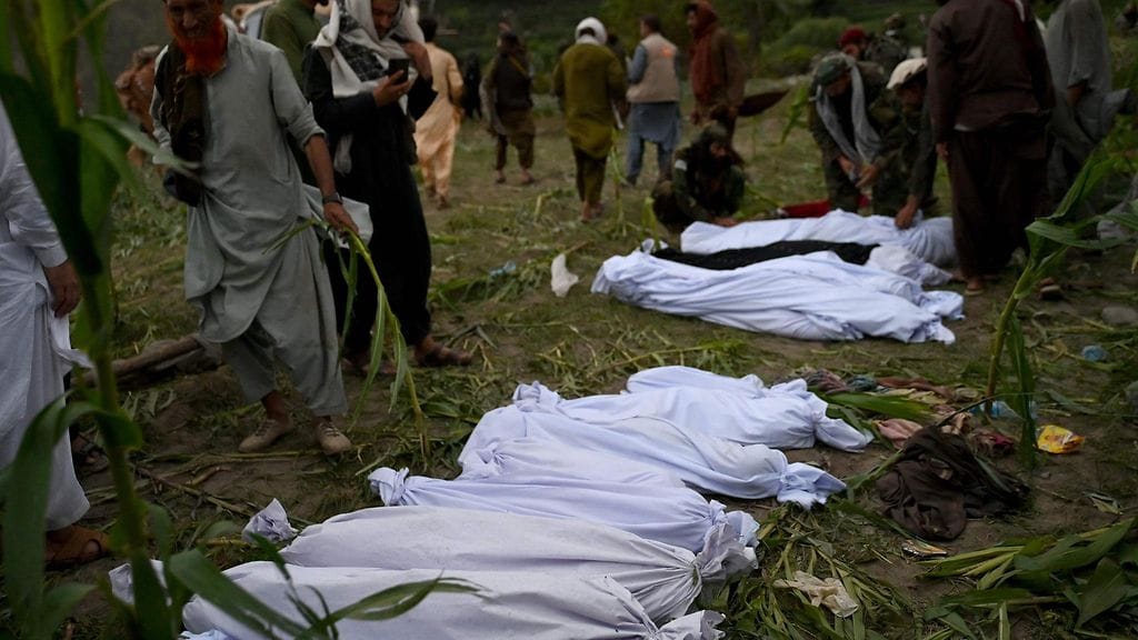 Suurin osa Afganistania ravisuttaneiden maanjäristysten uhreista on löytynyt Konarin maakunnasta.