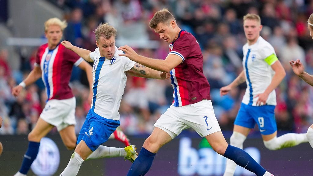 Alexander Sörloth ei saanut Suomea vastaan mitään aikaan.